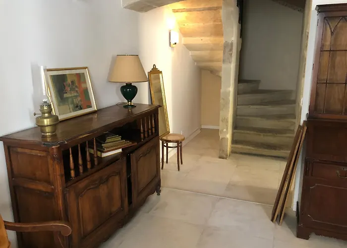 La Maison De Jeanne Vauvert